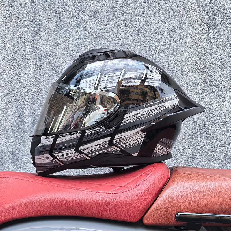 Casco integral transfronterizo DOT de la versión mejorada de LVS con doble lente para hombres, casco de seguridad universal para todas las estaciones para motociclistas femeninas, casco de motocicleta con doble lente.