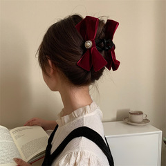 蝶結びのクリップヘアピンの女性の後頭部サメのクリップの頭飾りの黒い超大きい髪飾りのネットの赤い2022年の高級感