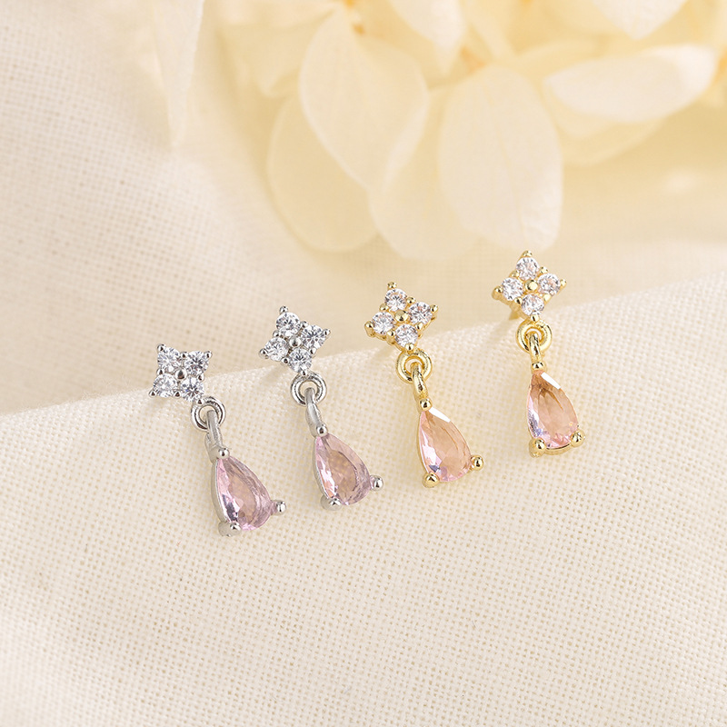 Elegant Water Droplets Copper Plating Zircon Drop Earrings 1 Pair display picture 1