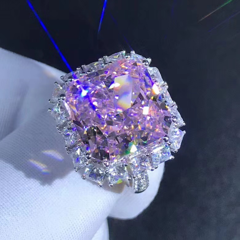 Ledean diamante corte blanco anillo de diamantes de alto carbono S925 plata gruesa platino galvanizado anillo de plata Pequeño Libro Rojo Venta caliente