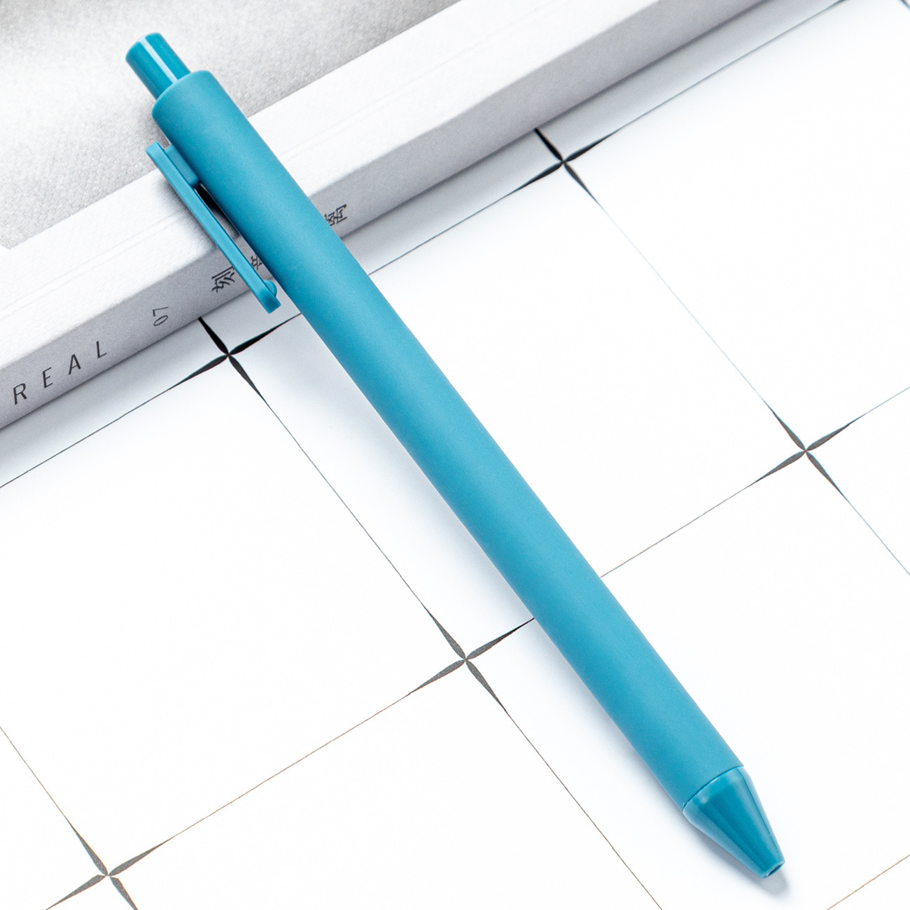 alto valor facial de color macarón bolígrafo de plástico de presión de papelería para estudiantes bolígrafo de imprimir logotipo bolígrafo de goma