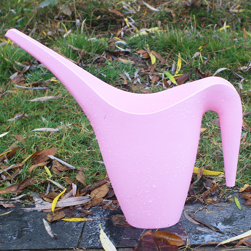 1.8 liter watering can, large capacity, thickened material, long mouth design, multi-color selection, garden sprinkler, household watering flower