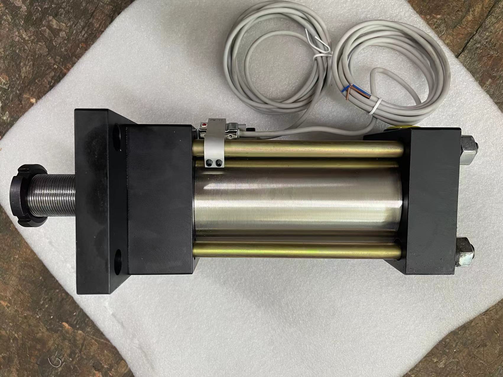 HOB-80*1300-LB,HOB-80*1400-LB,重型拉杆液压缸