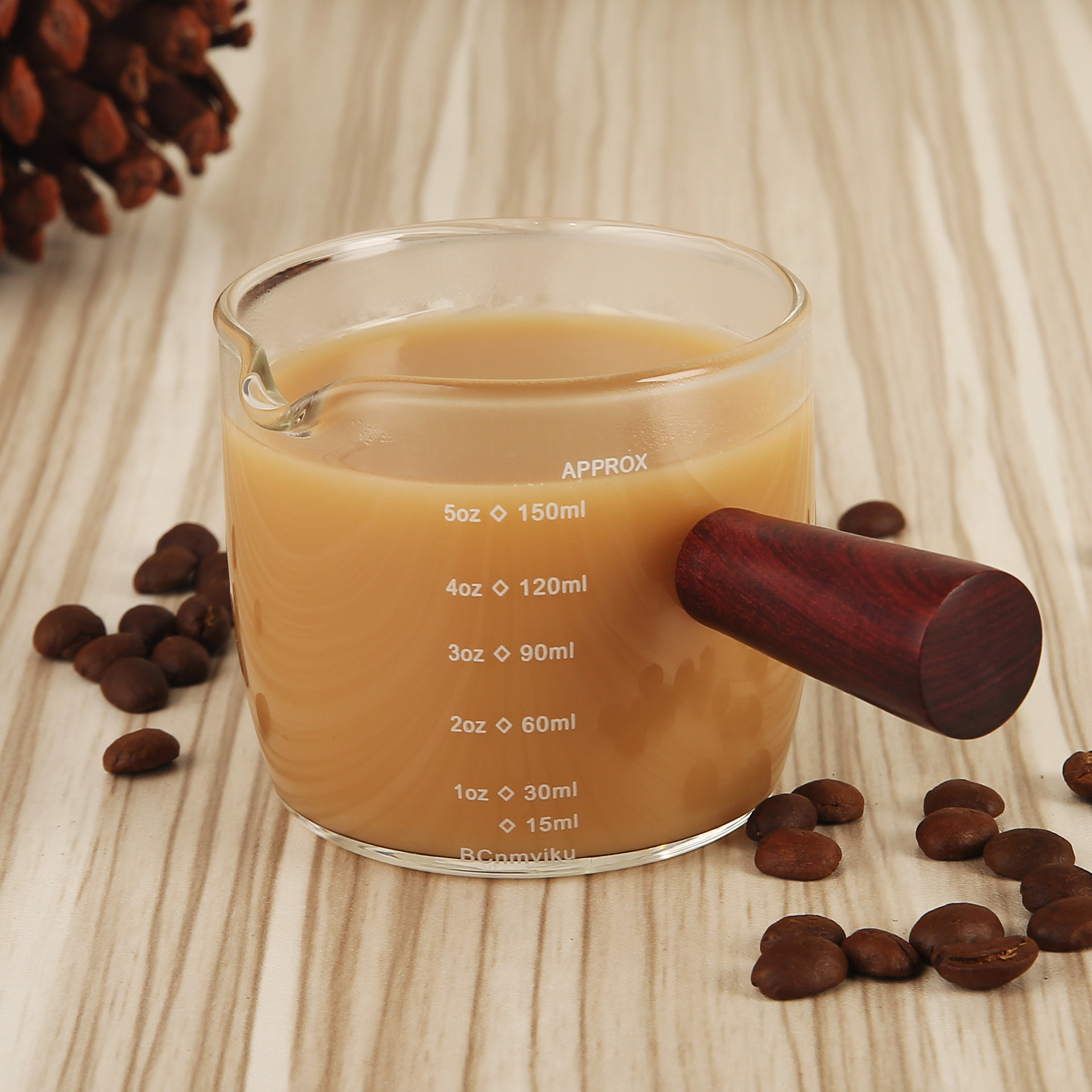 En stock mango de madera doble boca con escala taza de leche 75ml onza de café hogar doble medición taza de medición de vidrio borosilicato