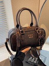 ��������Ů�͹ų����ٴ�μ��2026�ﶬС�������eŮ��
