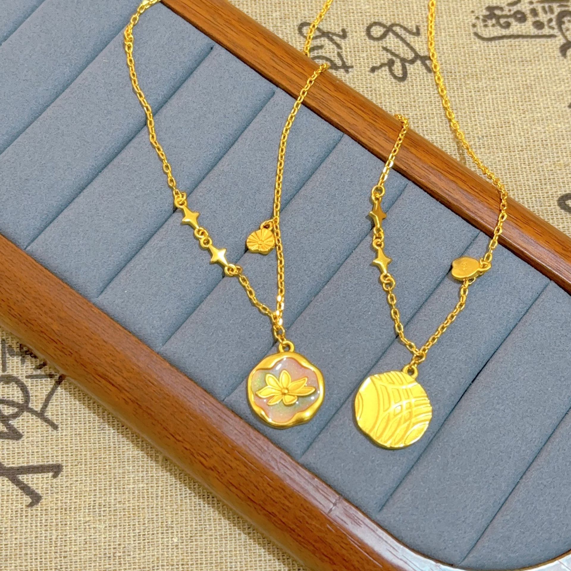 Antica Insalata Oro Bruciato Blu Smalto Monet Giardino Loto Collana Pendente Fidanzata Catena Clavicola Vintage Moda Regalo_voghion.com