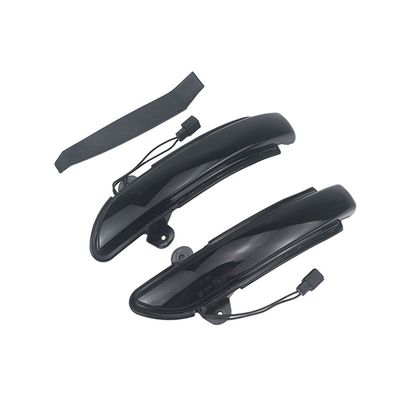 Suitable for Mercedes-Benz W221 V221 W211 W219 C219 W216 Rearview Mirror Sequential Turn Signal Light