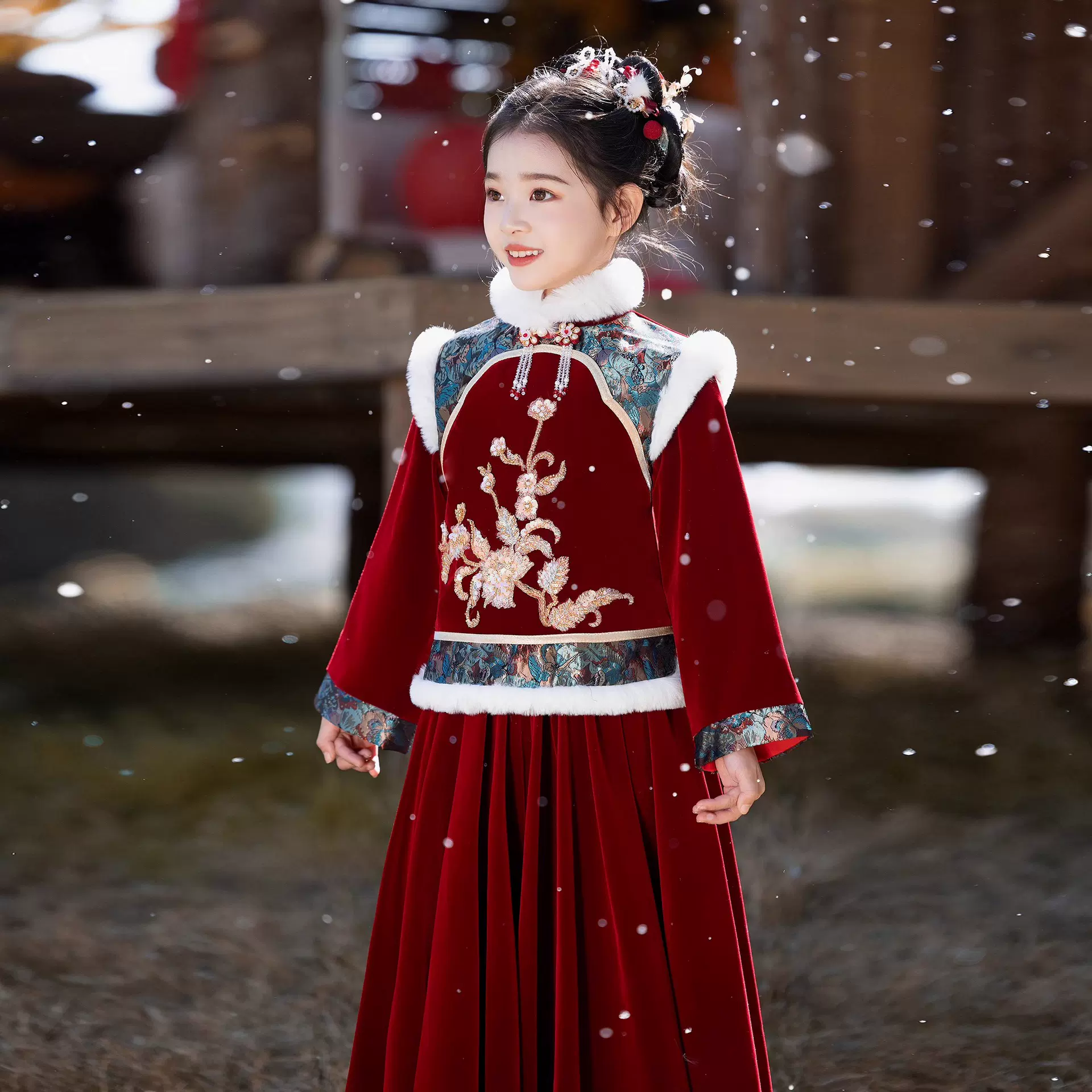 汉服女童冬款加厚拜年服儿童古装中国风红色唐装喜庆新年过年衣服