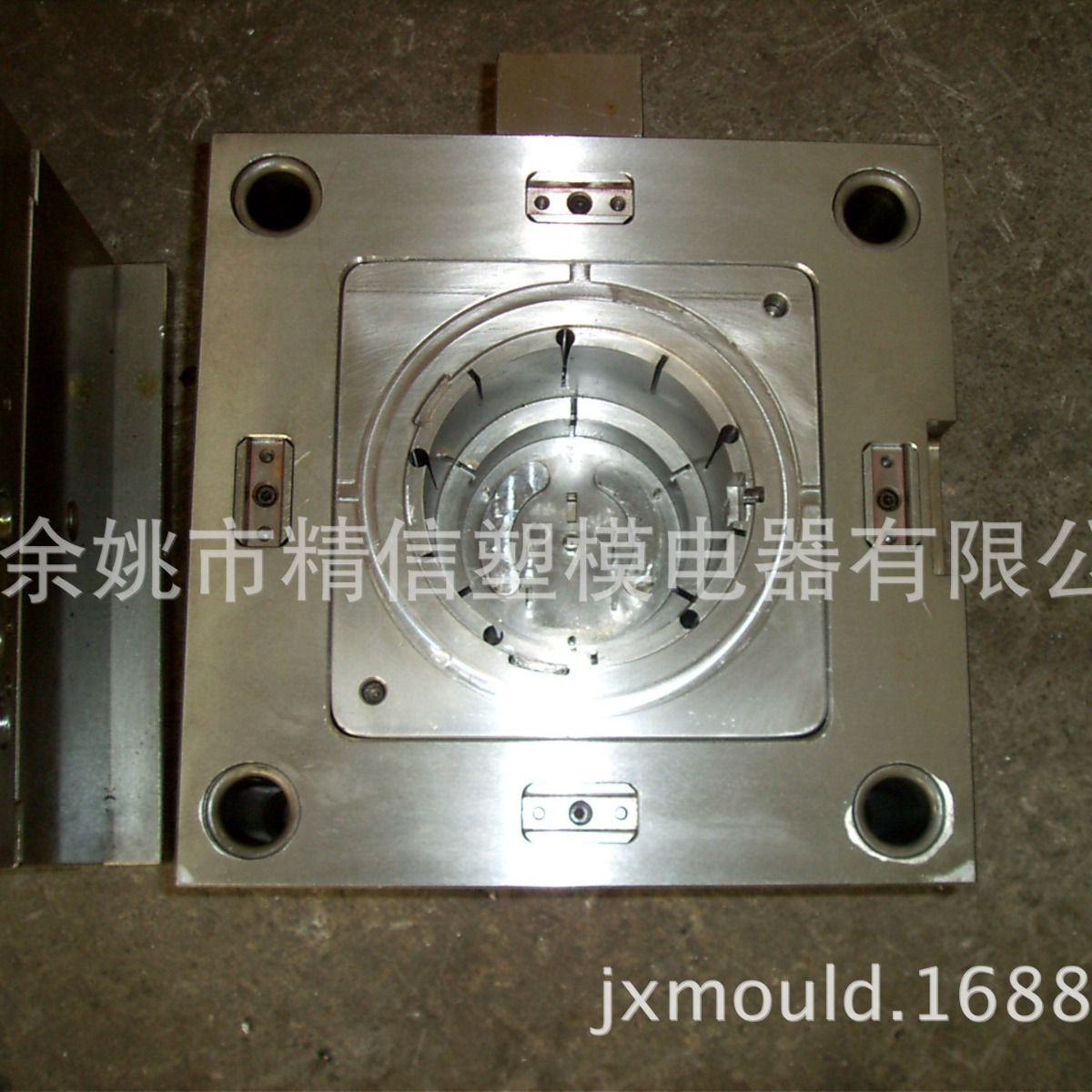 供应各种塑料模具 加工塑胶注塑模具 仪器仪表塑料电器外壳模具