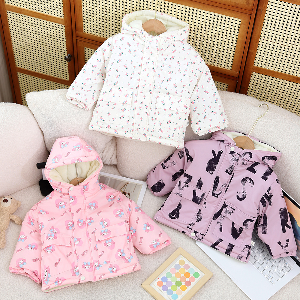 2024 년 새로운 소년 소녀는면 패딩 재킷 코트 귀여운 패션 한국  코트 기모 코튼을 나갑니다.