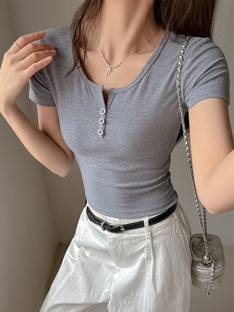 Summer design sexy short body-friendly short sleeve T-shirt with a…
