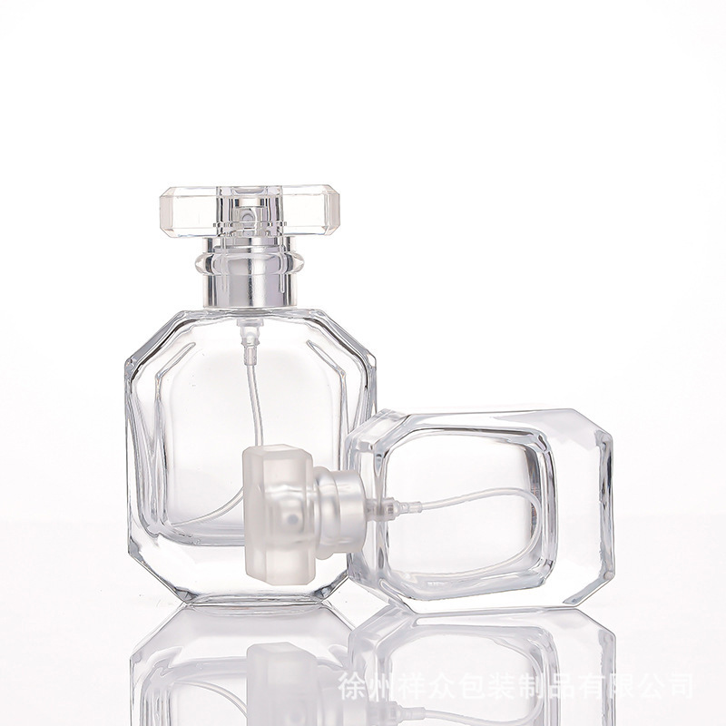 Botella de perfume exquisita de 30 ML en stock, muestra pequeña, cuadrada y de fondo grueso, viaje, bayoneta portátil, botella dividida, botella de vidrio en aerosol