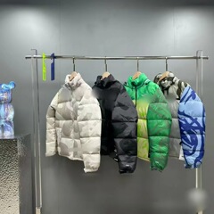 ノースフェイス風コットンジャケット 男女兼用 カップル同型 ゆったりコットンジャケット 防風ジャケット 厚手コート 冬用