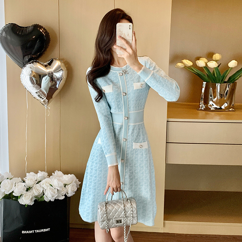 十三行春女装新款小香风针织连衣裙女长袖亮丝高腰A字内搭毛衣裙