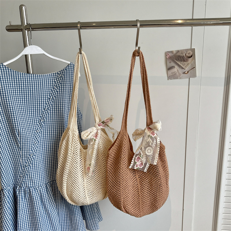 New, relaxed-style beach straw bag, woven with a hollow design, casual tote bag, shoulder bag, large capacity, suitable for women and students New, relaxed-style beach straw bag, woven with a hollow design, casual tote bag, shoulder bag, large capacity, suitable for women and students