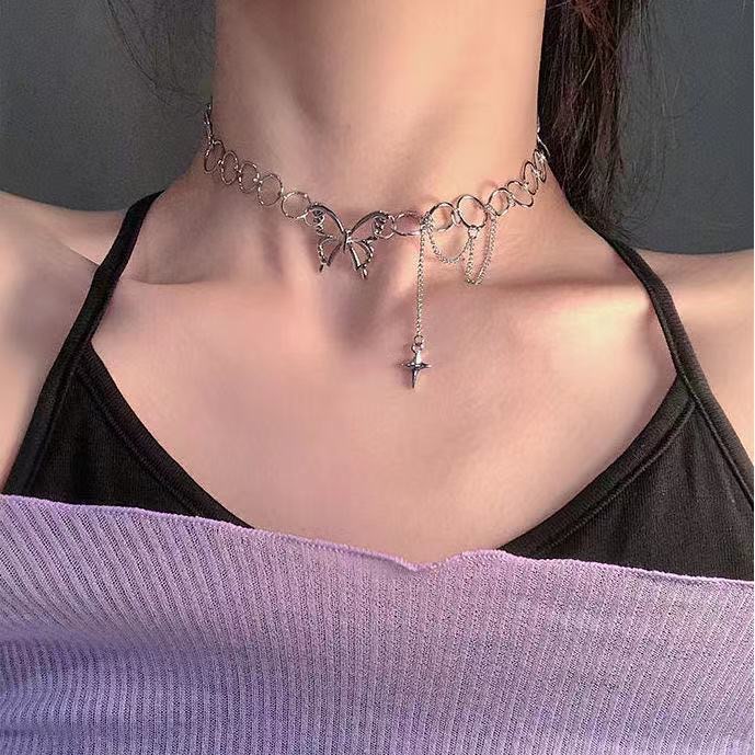 Kadınlar için kelebek kolye, benzersiz köprücük kemiği zinciri, minimalist tarz kolye, niş tasarım kolye, öğrenciler için kısa zincir.