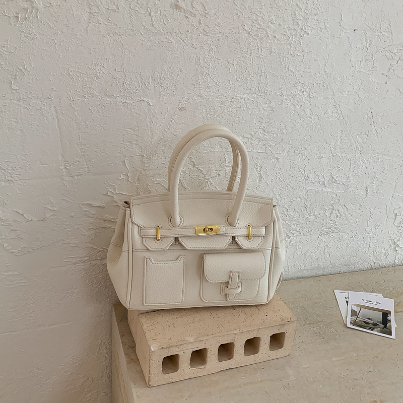 Bolso de tendencia transfronteriza de gran capacidad para mujeres 2026 nuevo retro bolso de transporte Kylie nicho bolso de hombro ligero de lujo