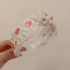 Розовый (вышивка, с узлом)