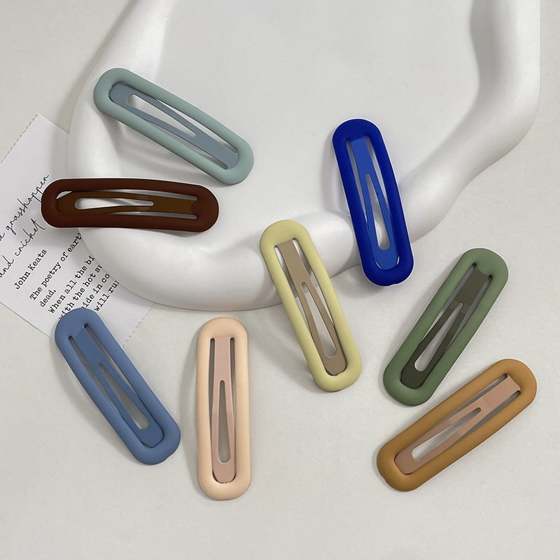 Horquilla de dopamina de color caramelo 2023 nuevos niños BB clip flequillos laterales clip frente tocado de horquilla rota