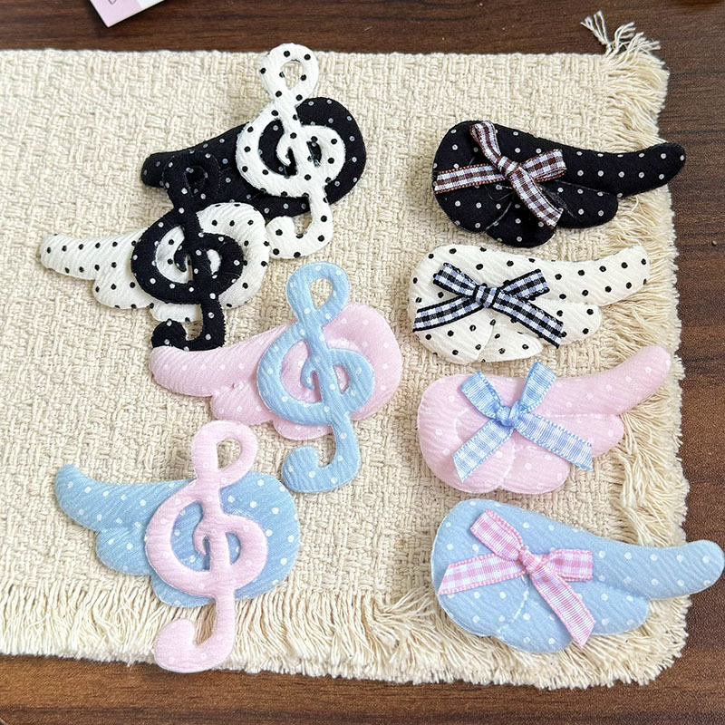 Four-color vintage millennium-style polka dot wing hair clip, sweet and cool angel hot girl bangs hair clip, subculture hair accessory Four-color vintage millennium-style polka dot wing hair clip, sweet and cool angel hot girl bangs hair clip, subculture hair accessory