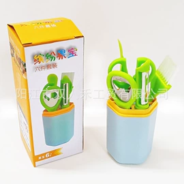 刨子、削皮器;砧板、菜板;厨房小工具