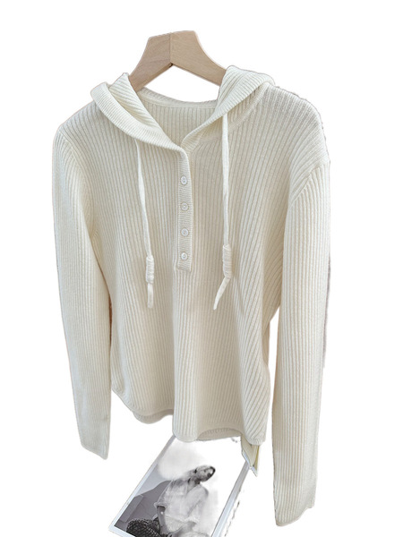 Woolen knitted short fitted base sweater with hood