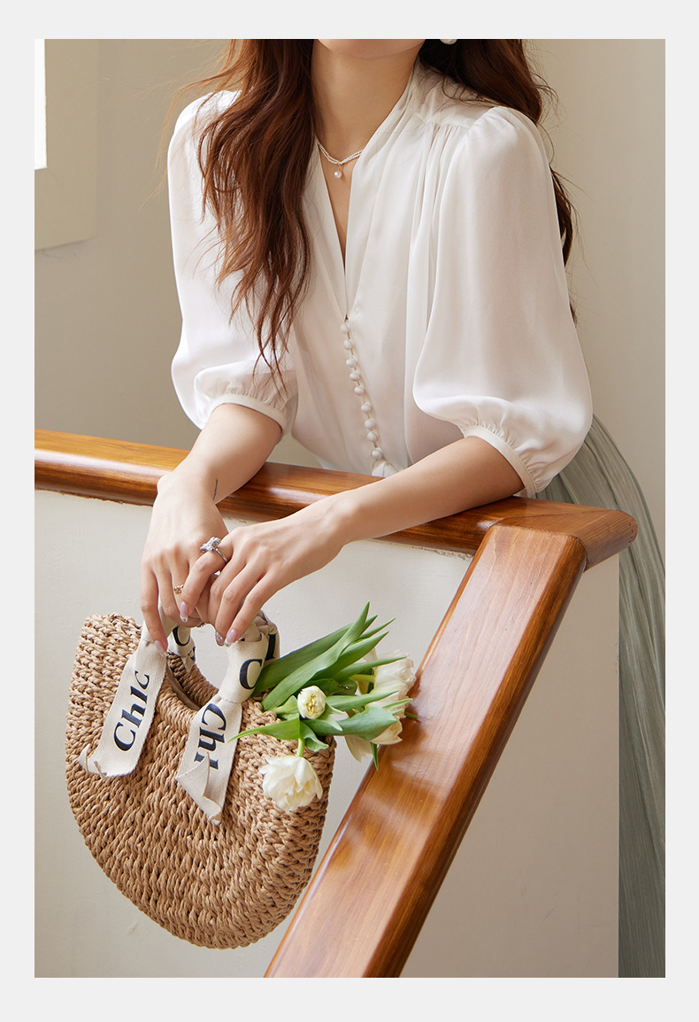 起范2024夏季新品法式知性优雅V领女士衬衫宽松显瘦缎面衬衣82911 pic 9