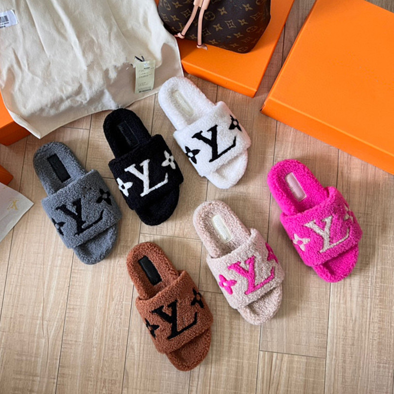 Donkey House Furry Slippers for Women, 2024 New Style, Lamb Wool, Versatile, Thick Sole, Non-Slip, Warm, Flat, Comfortable