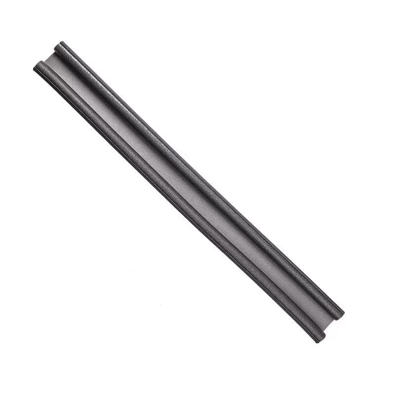 gap of the door gap, the sound insulation strip at the bottom of the door, the door sticker the door, the door plug windshield, the door frame, the door frame