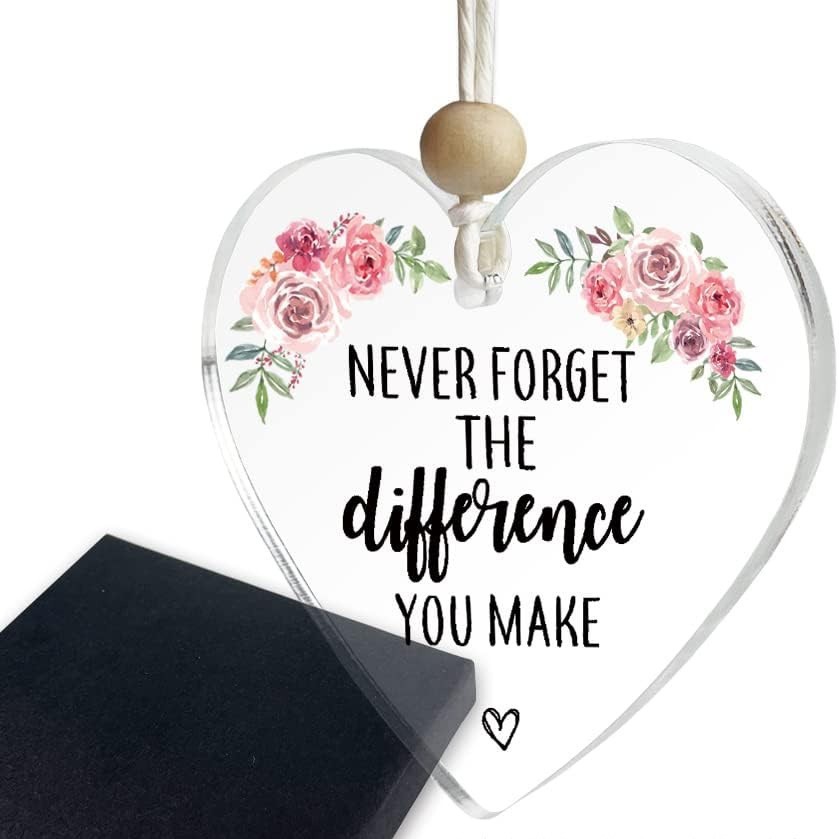 跨境新品女士生日礼物爱心牌匾亚克力桌面装饰摆件毕业礼品挂件