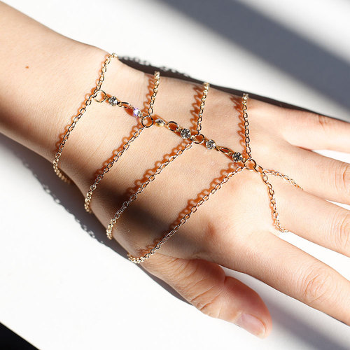 Euro-American Fashionable Multi-Layer Pearl Finger Tassel Chain Bracelet – Yiwu Jewelry Wholesale