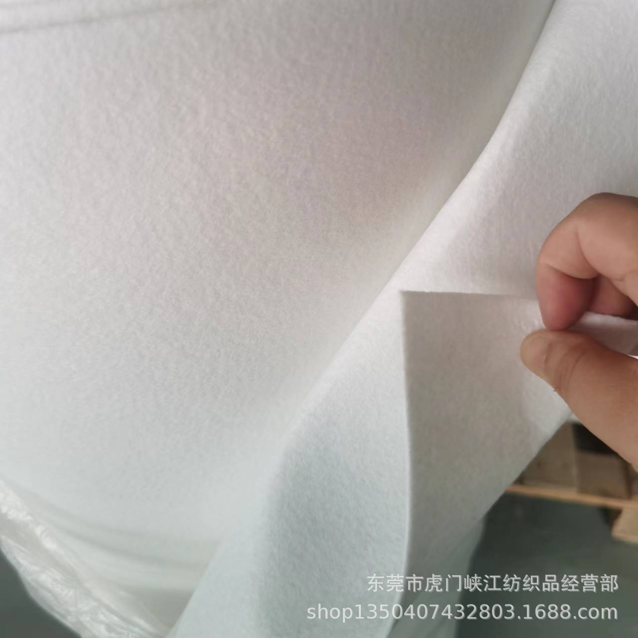 东莞2mm加硬大化纤针刺针扎布不织布毛毡无纺戟绒布环保白色涤纶