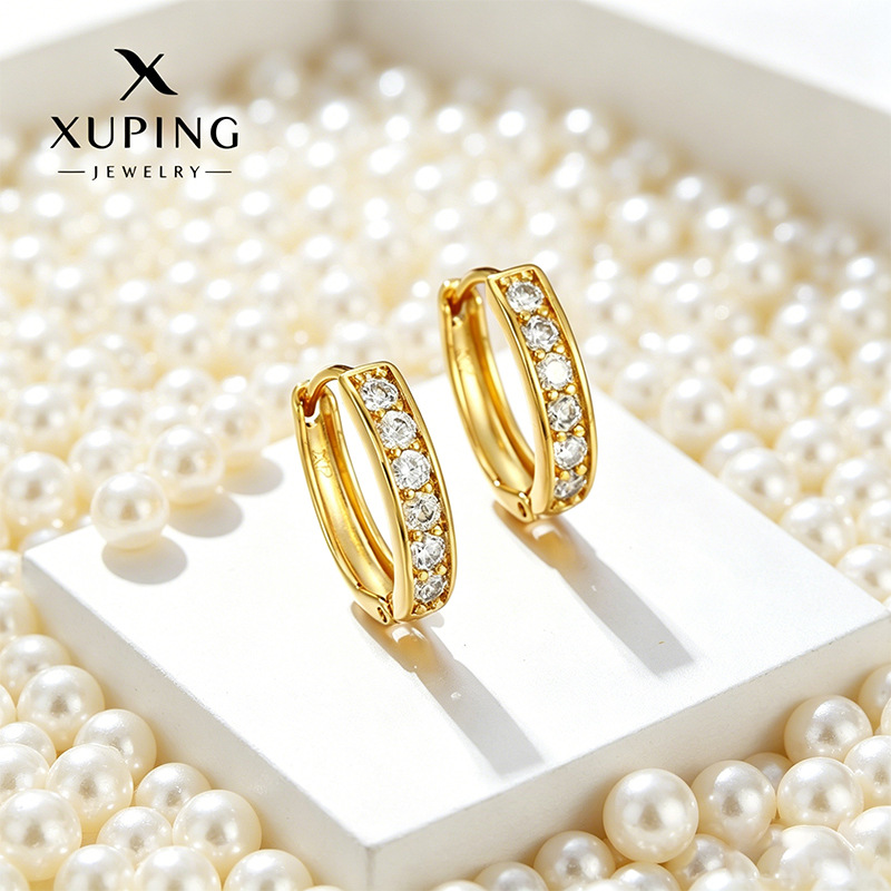 Xuping simple incrustado en una sola fila de gemas artificiales geometría círculo auriculares imitación de oro ligero lujo Europa y América transfronterizos auriculares mujeres