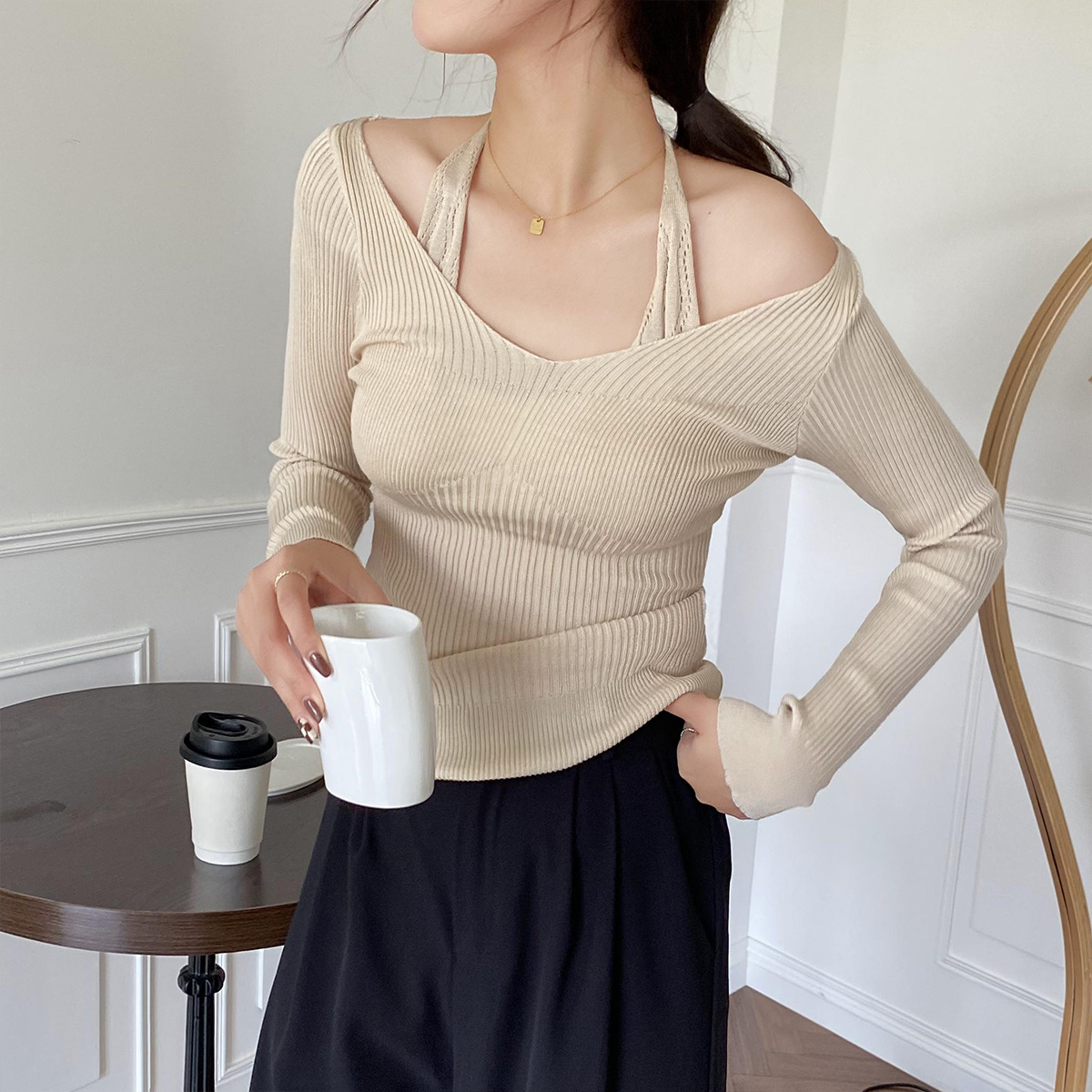 long-sleeved slim V-neck pullover sweater nihaostyles clothing wholesale NSFYF85682