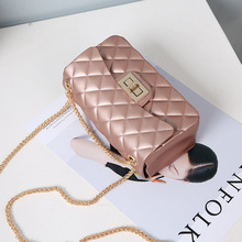 ���Q�¿�ĥɰС�����n�泱��Ů���������С�������|�μ�б��Ů��