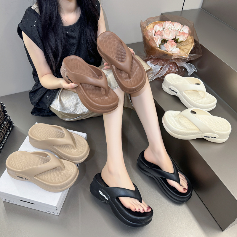New Eva Material Flip-Flops for Summer, Fashionable and Comfortable for Women, Thick-Soled and Lightweight, Suitable for Indoor and Outdoor Wear