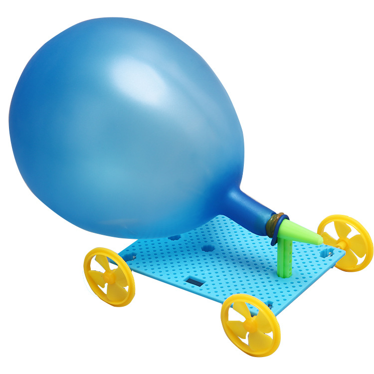 Science and technology small production DIY balloon powered car Children's small invention recoil force car science experiment materials toys