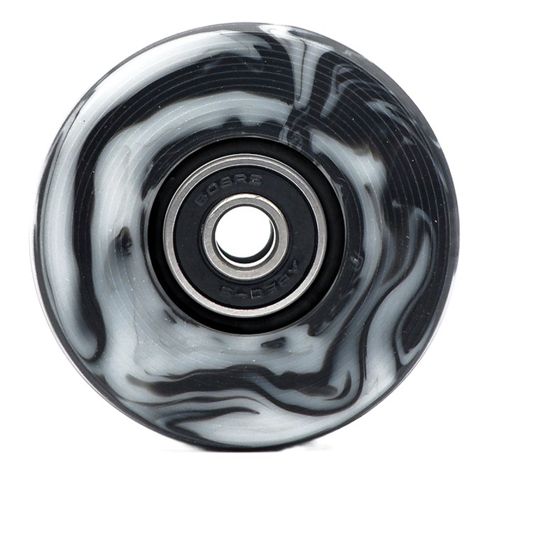 Doble-fila de patines de ruedas 5832 rueda de color mezclado de dos colores PU no luminosa rueda de cuatro ruedas patines 82A rueda elástica alta