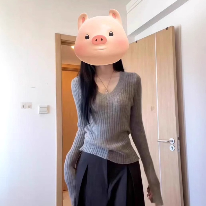 Unique and Chic Autumn and Winter Elegant V-neck Pit Sweater Slimming Solid Color All-match Knitted Long Sleeve Base Shirt Top for Women