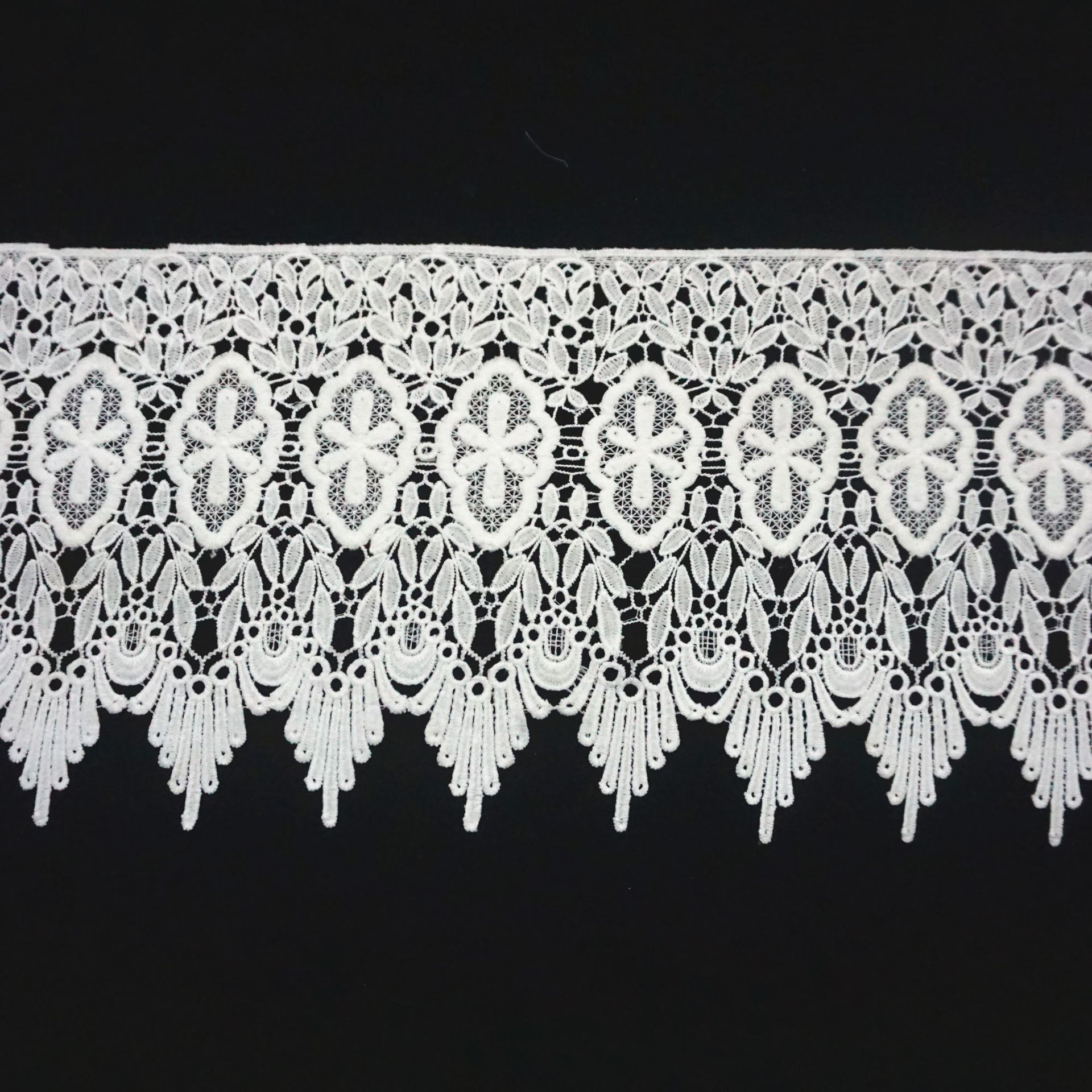 22厘米宽 你好牛奶丝单边花边 水溶刺绣花边 服装辅料
