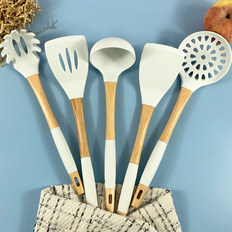 Juego de 7 piezas de pala de silicona de cocina, mango de madera maciza, pala antiadherente, cuchara de sopa, juego de cerca, stock de fábrica