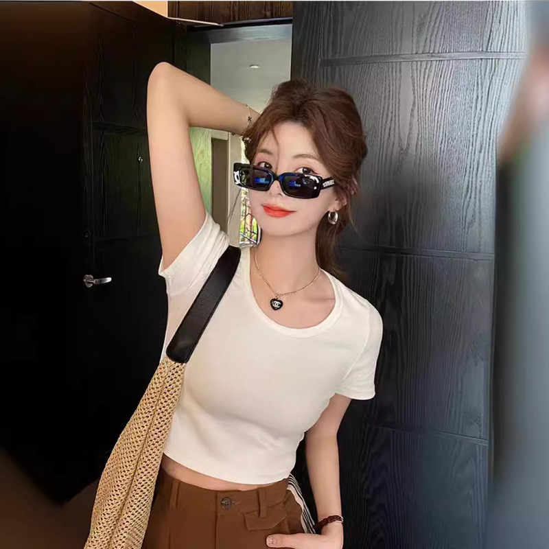 Basic White T-shirt Women's Short-sleeved 2024 Summer New Round Neck Slim-fit Simple Cotton T-shirt Shoulder Top