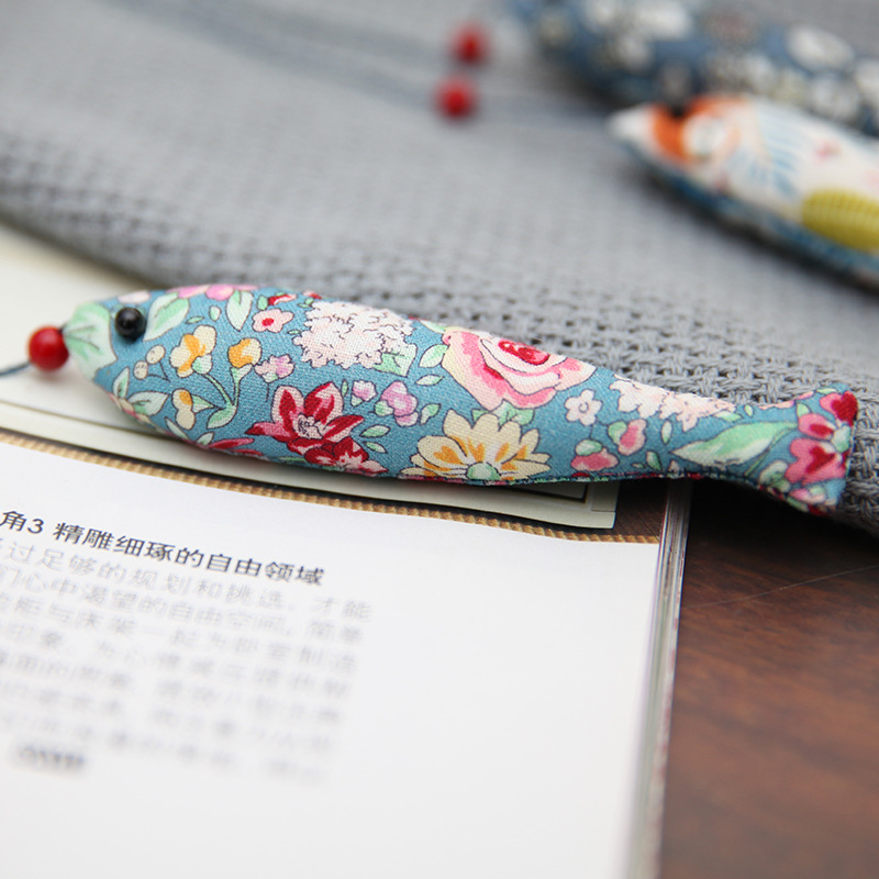 Patchwork estilo antiguo pescado coche colgante bolsa joyería suéter cadena bordado decorativo hecho a mano DIY llavero colgante