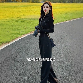 时尚休闲套装;女式卫衣;女式T恤