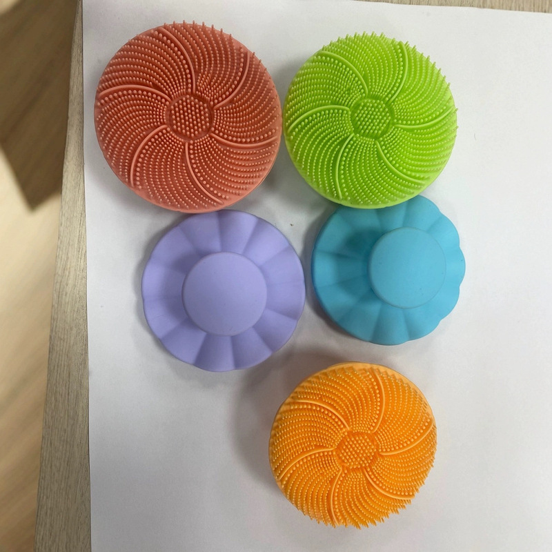 Kaiyang Food-Grade Silicone Bath Massage Brush for Deep Cleaning and Exfoliation, Washable and Reusable