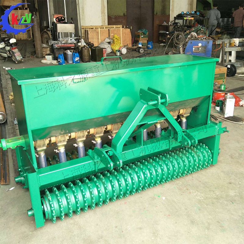 牵引式草坪播种机  拖拉机悬挂式草坪点播机 1800型草籽植保机