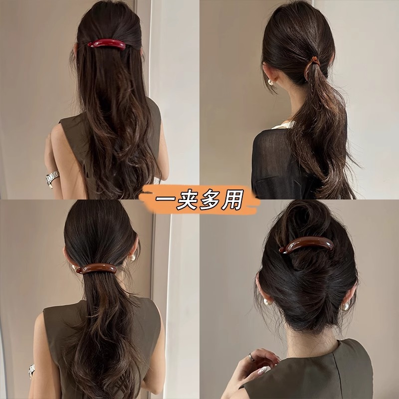 La cabeza posterior de la mujer de banana torcida de alto rendimiento torcida clip de cabello semi-combinaje clip de cabello horizontal clip de cabello