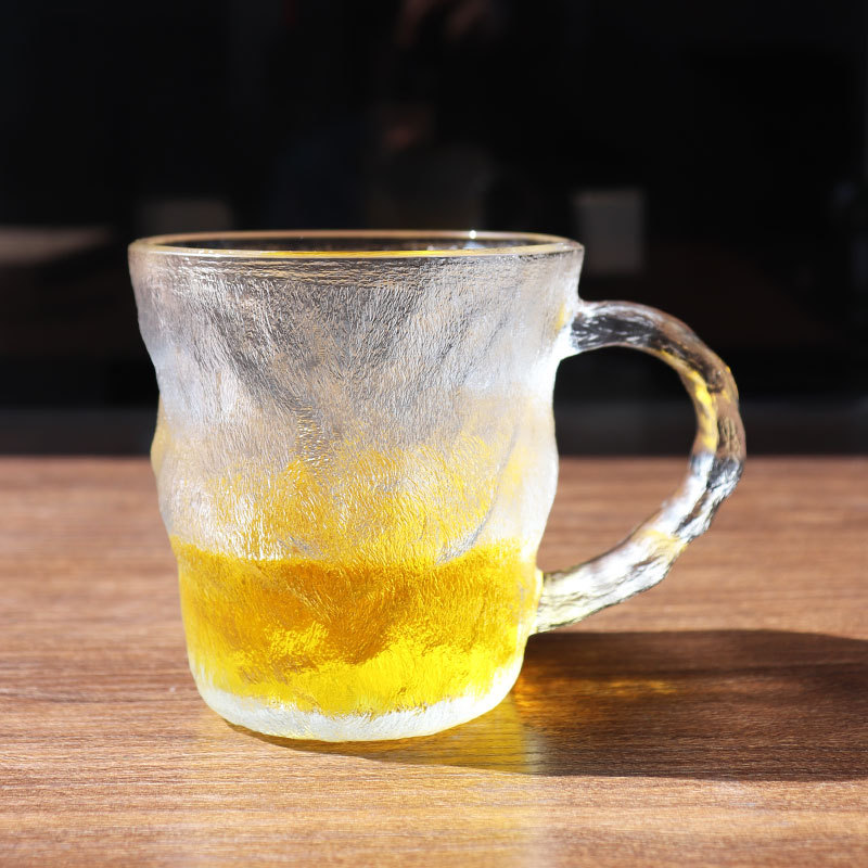 Golden glass set for home use