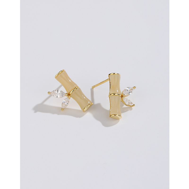 Hetian Jade bambú 925 pendientes de plata esterlina elegante estilo antiguo diseño de nicho de alto grado pendientes 2023 nuevos pendientes