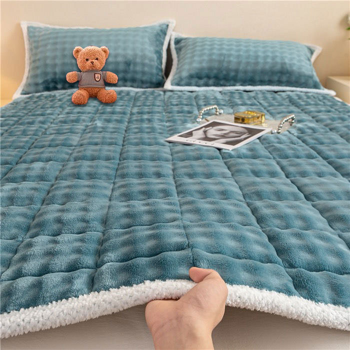 牛奶泡泡绒床垫床褥床盖家用单双人学生宿舍上下铺保暖防滑软垫子